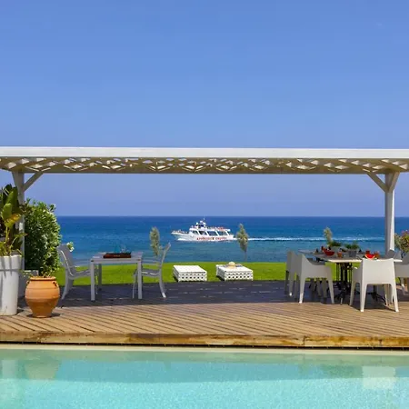 You And Your Family Will Love This Beachfront Villa, Protaras Villa 1526 *