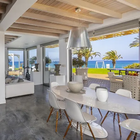 You And Your Family Will Love This Beachfront Villa, Protaras Villa 1526 *