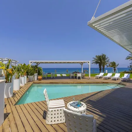 You And Your Family Will Love This Beachfront Villa, Protaras Villa 1526 Villa
