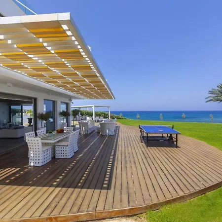 You And Your Family Will Love This Beachfront Villa, Protaras Villa 1526 Protaras