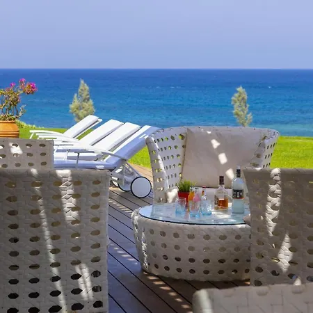 Βίλα You And Your Family Will Love This Beachfront Villa, Protaras Villa 1526 Πρωταράς