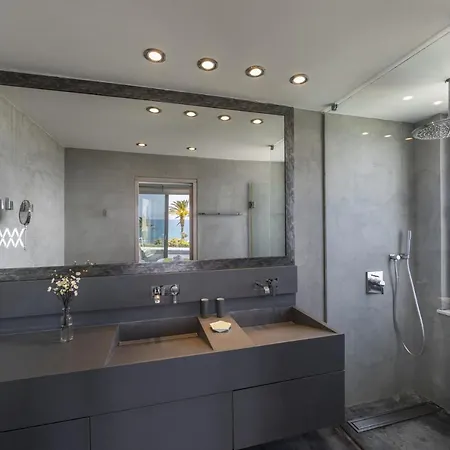 Villa You And Your Family Will Love This Beachfront Villa, Protaras Villa 1526 Protaras