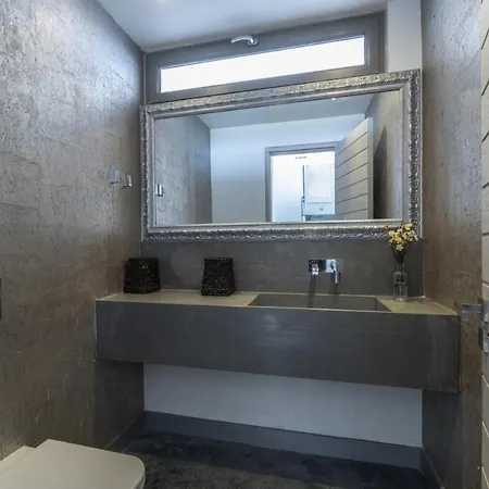 You And Your Family Will Love This Beachfront Villa, Protaras Villa 1526