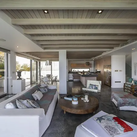 Villa You And Your Family Will Love This Beachfront Villa, Protaras Villa 1526 Protaras