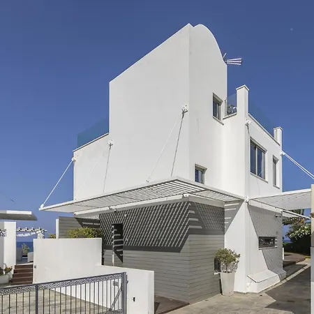 You And Your Family Will Love This Beachfront Villa, Protaras Villa 1526 Villa Protaras